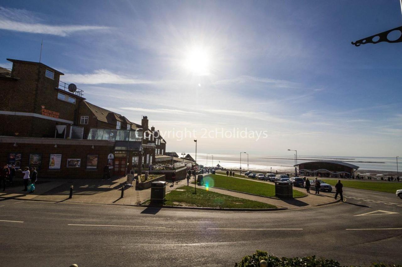 6 Berth Pet Friendly Caravan In Hunstanton By The Beach Ref 13001L Exterior photo